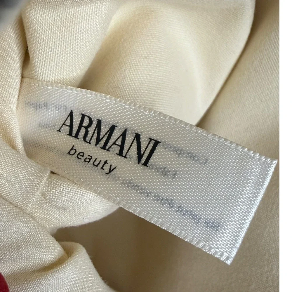 NWOT Armani Beauty Cream Coral Woven Paper Wristlet Pouch Women OS‎